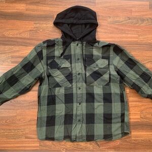 No Boundaries Men’s XL Hooded Button Up Green/Black Plaid  Outdoor Grunge Skate